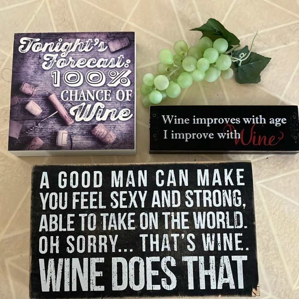 Set of Wine Decor Woiden Signs